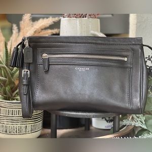 eVintage coach tassle clutch